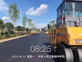 長沙太空金路橋材料有限公司,雙鋼輪壓路機,福格勒瀝青攤鋪機,AC系列,AF系列,SBS系列