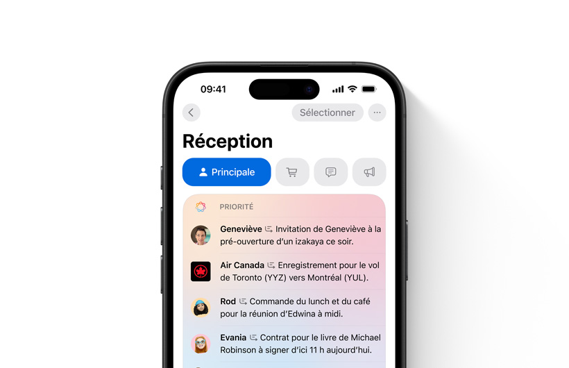 Bo?te de réception de Mail sur iPhone affichant en tête de liste les courriels importants, mis en surbrillance en différentes couleurs