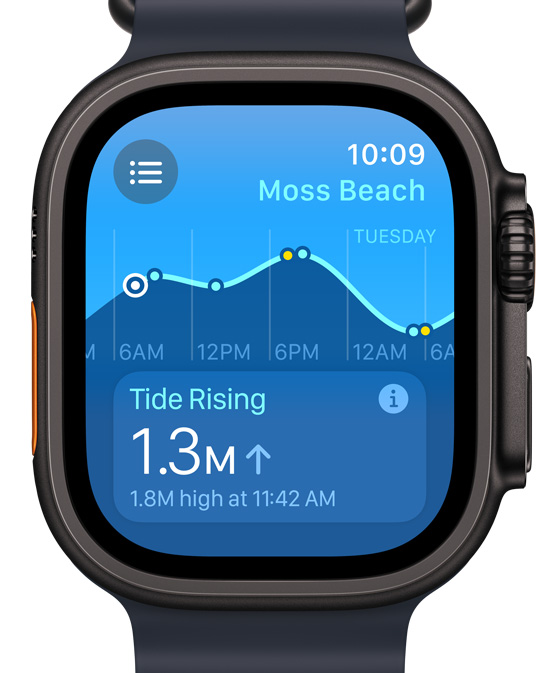 Egy Apple Watch Ultra, kijelz?jén az új árapály appal.
