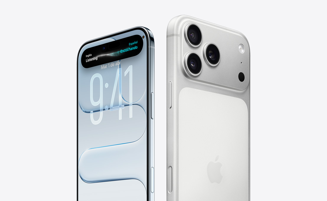 Parte posterior de un iPhone 16 Pro color titanio del desierto que muestra tres cámaras detrás de otro iPhone 16 Pro que destaca las funcionalidades de la Dynamic Island en la pantalla.