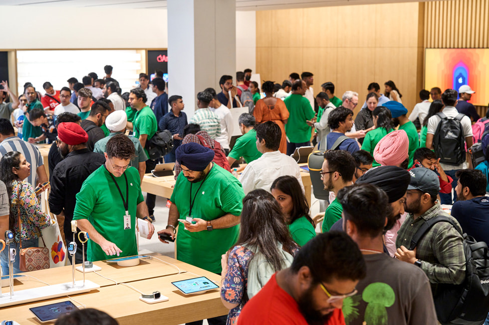 ???? ????? ???? Apple?Saket? ??? ????? ??????? ?? ????? ???? Apple ???????? ??? ???????? ???????? ????? ?????? ???????.