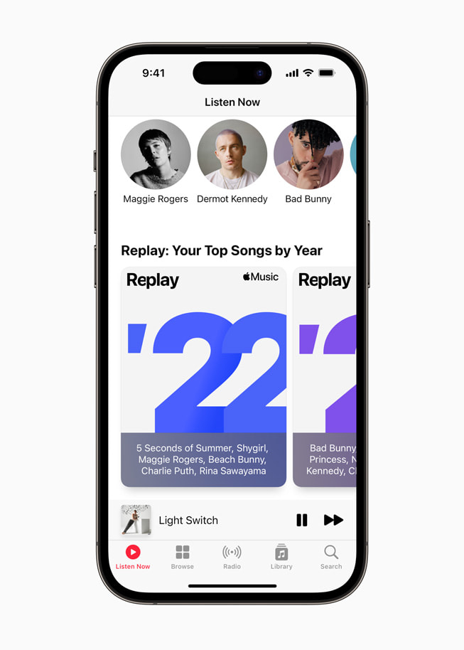 Các ca khúc ng??i dùng th??ng hay nghe nh?t ???c s?p x?p theo n?m trong Apple Music ???c hi?n th? trong Replay trên iPhone.