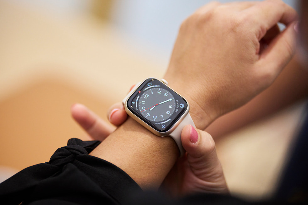 ????? ?? ???? Apple?Orchard?Road ????? ???? Apple?Watch. 