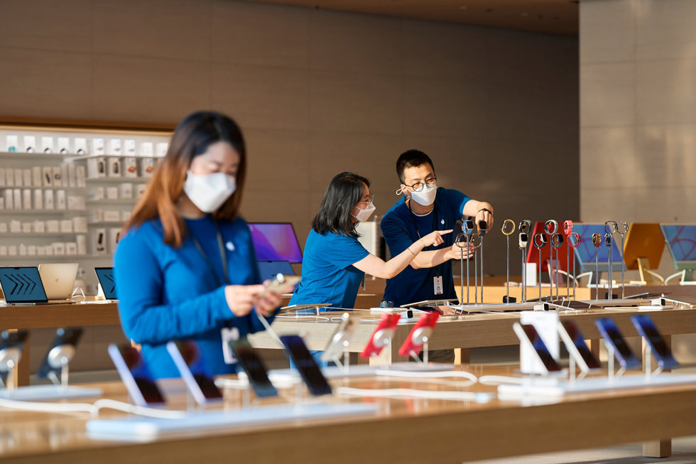 ??? ????? ???? ???? Apple?Sanlitun ???? ??? ????? iPhone ????? ???? ?? ??????? ????? ????? ?????? ??? ????? ??? ????? Apple Watch.