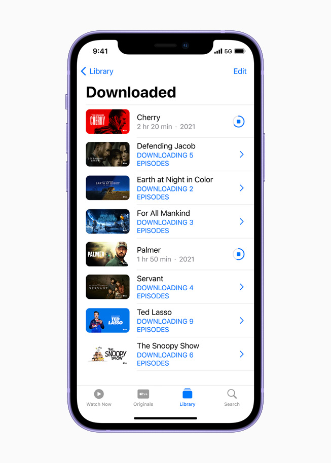 iPhone 12 ekran?nda Apple TV uygulamas?. 