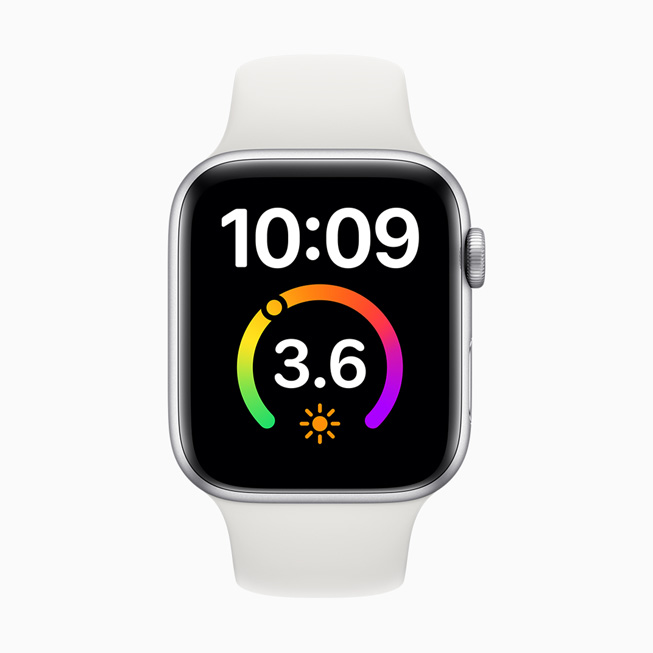Apple Watch Series 5’te X-Large kadran g?rüntüleniyor.