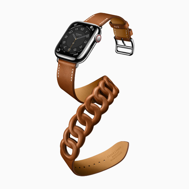Apple?Watch?Series?7, Hermès?Double?Tour?Gourmette stiliyle g?steriliyor.