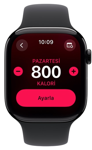 Bir Apple Watch ekran? 800 kalorilik bir Hareket hedefini g?steriyor.