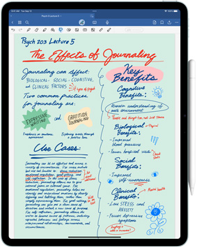 Aplikace Goodnotes 6 otev?ená na iPadu Pro s Apple Pencilem