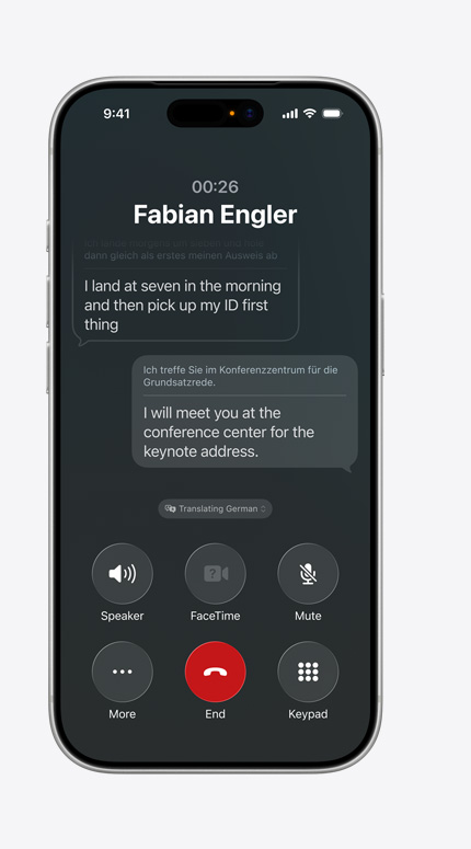 iPhone 螢?zāi)伙@示即時翻譯功能將一則訊息從德文翻譯成英文