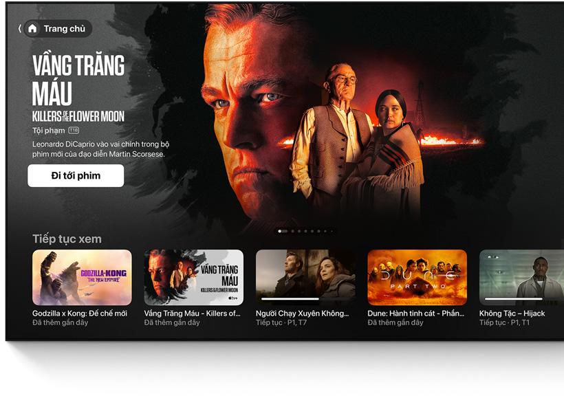 M?t TV màn hình ph?ng hi?n th? giao di?n màn hình chính c?a ?ng d?ng Apple TV